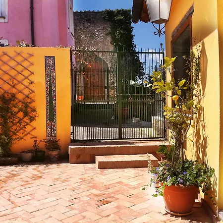 Case Nel Borgo